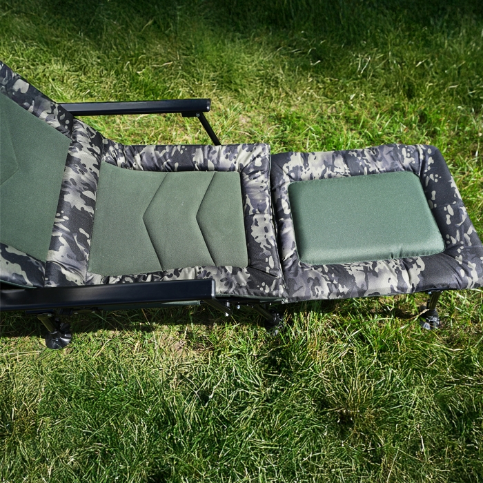 /environment/cache/images/productGfx_152950_700_700/armchair-3.jpg